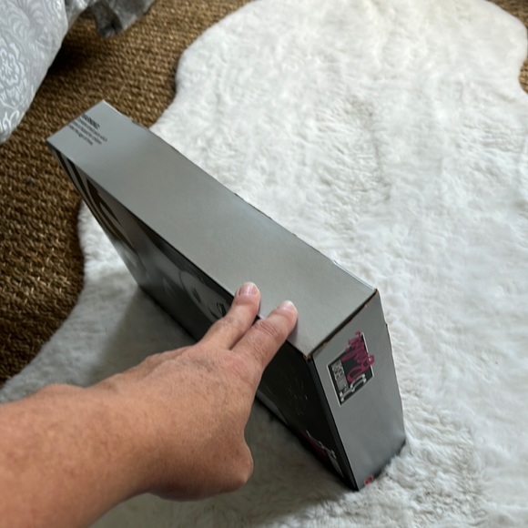 Special Edition Reproduction of the Original 1959 Barbie Doll & Package! Summer - Picture 3 of 7